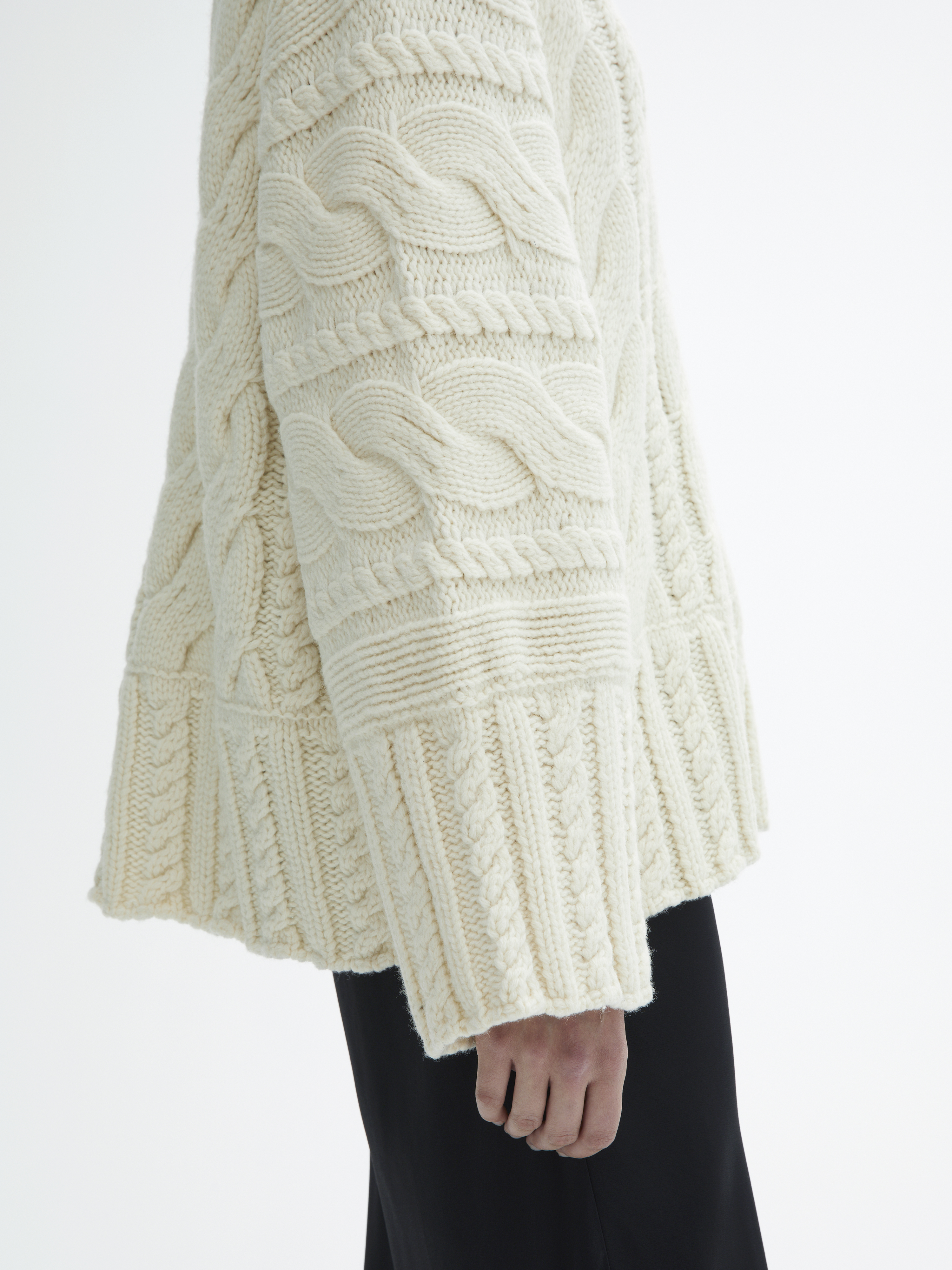 Cable Knit Sweater - White