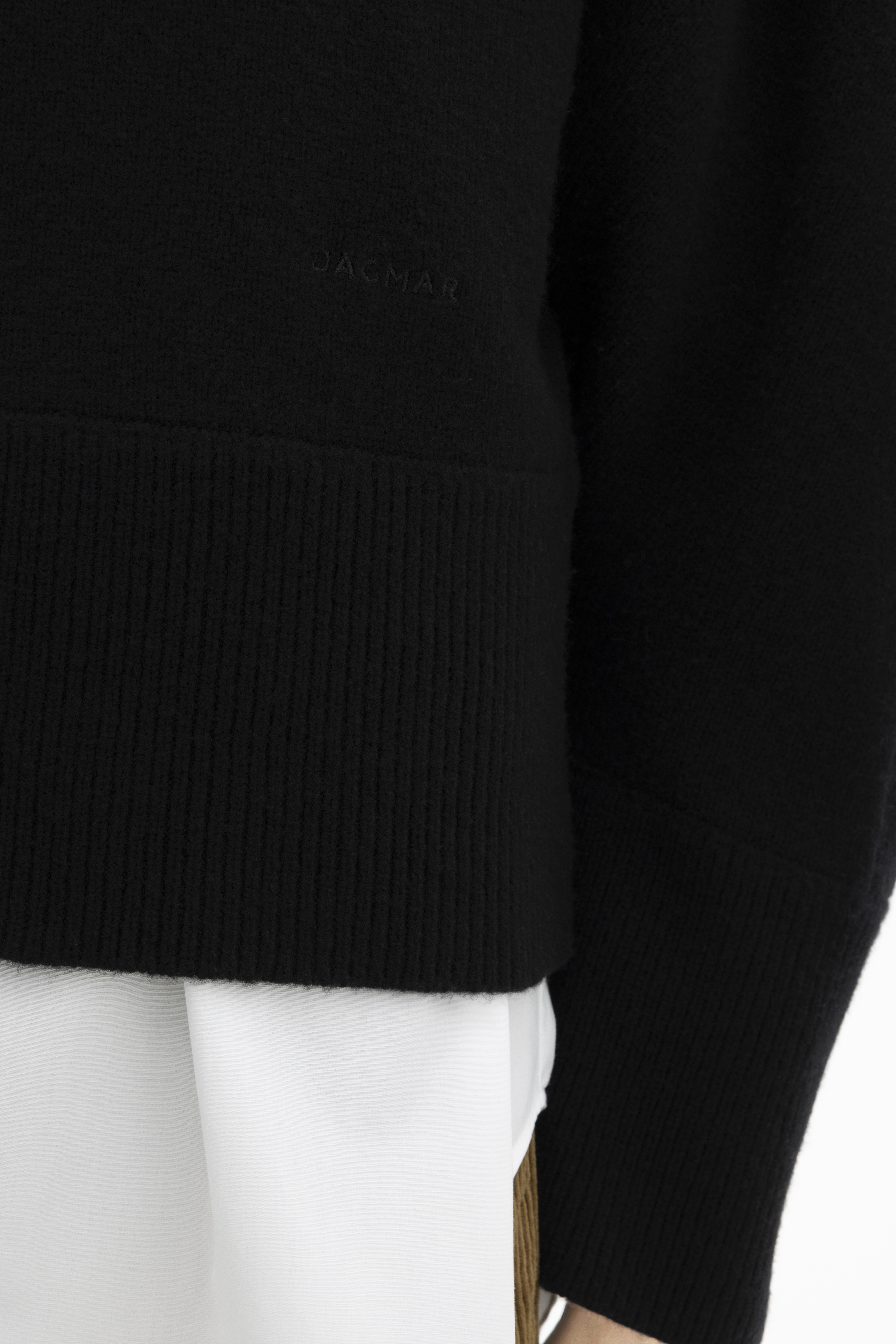 House Of Dagmar Curved Knit In Black