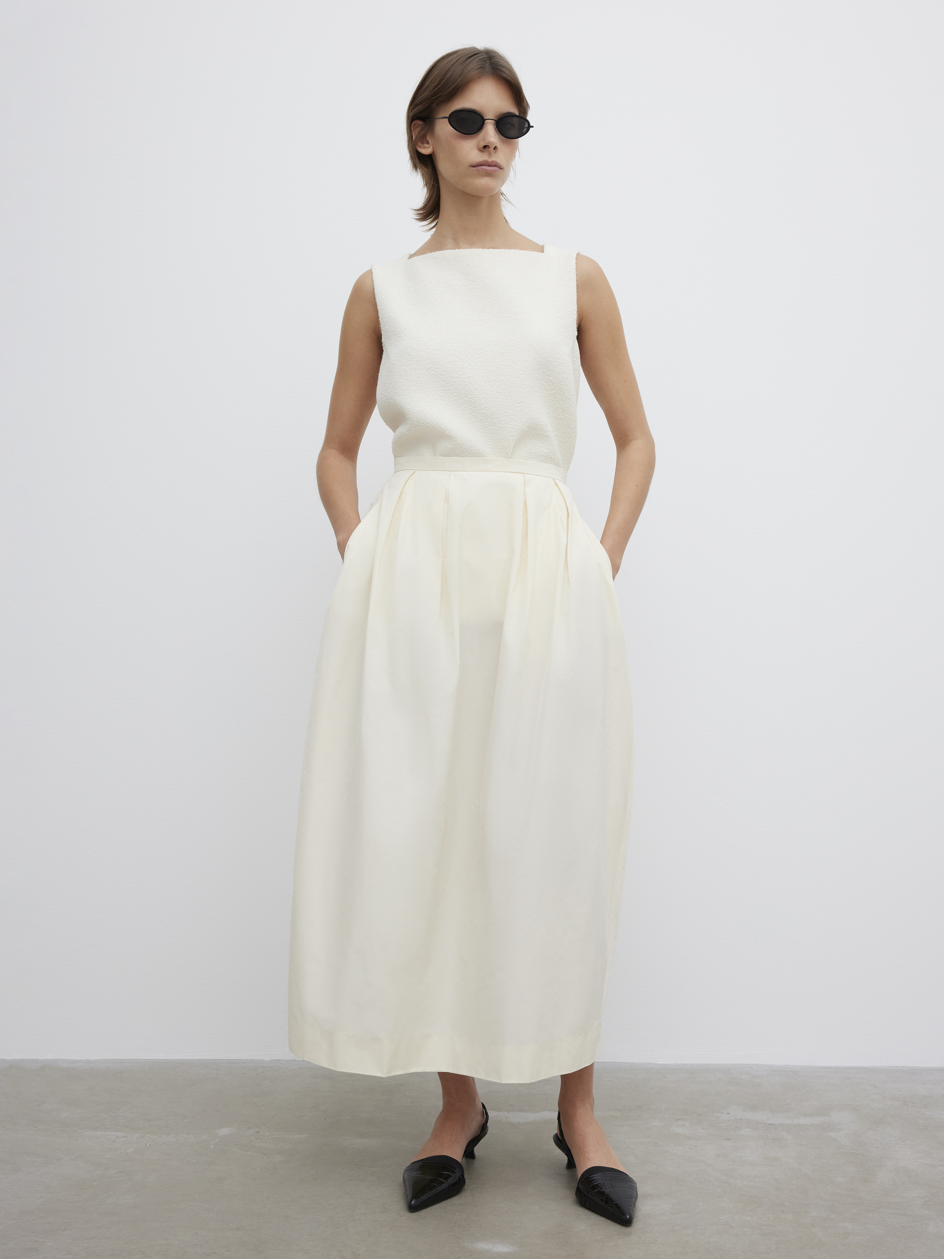 House Of Dagmar Curved Pleated Skirt In Cream White