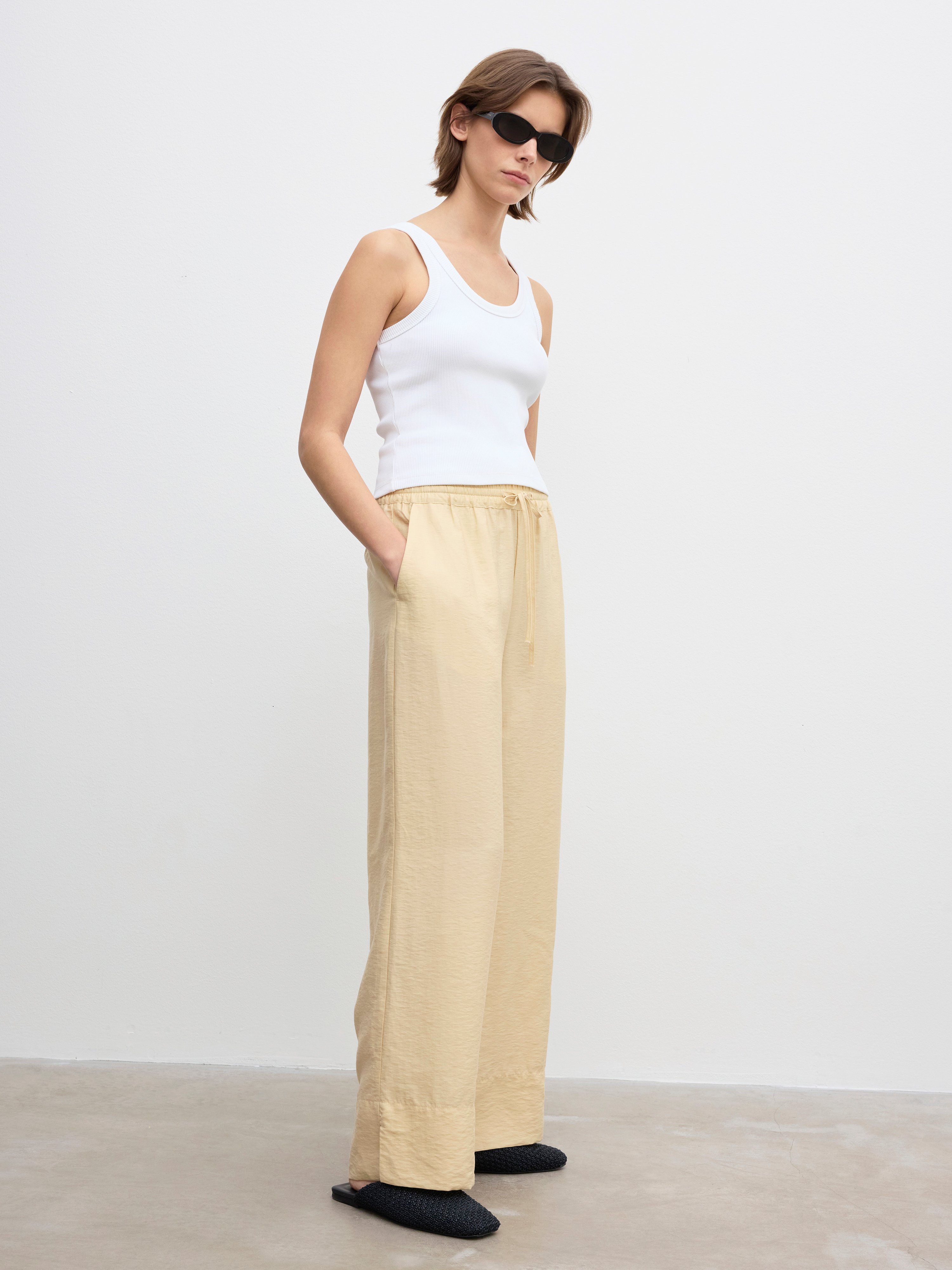 House Of Dagmar Drawstring Trousers In Desert Sand