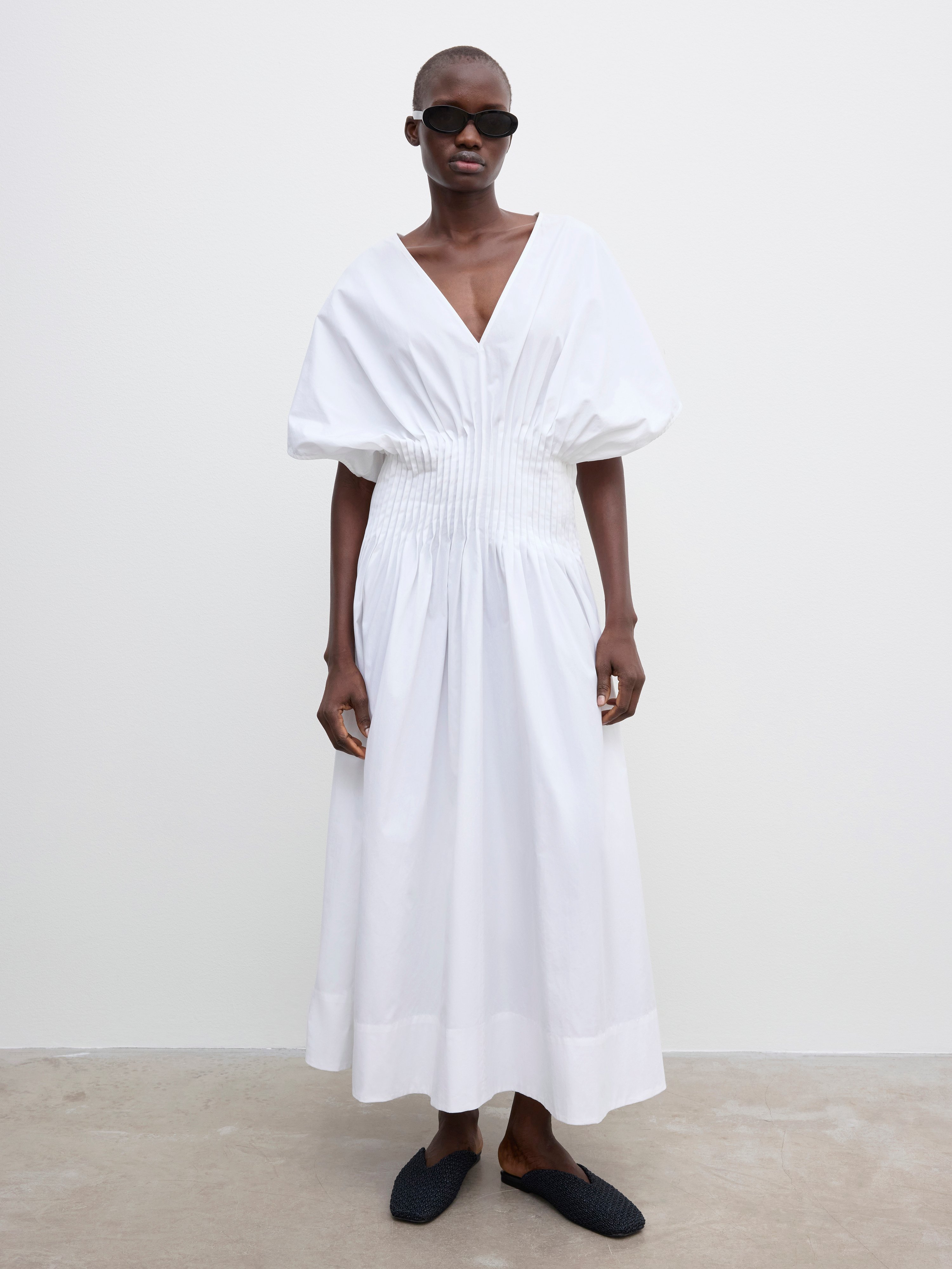 House Of Dagmar Poplin V-neck Dress In White