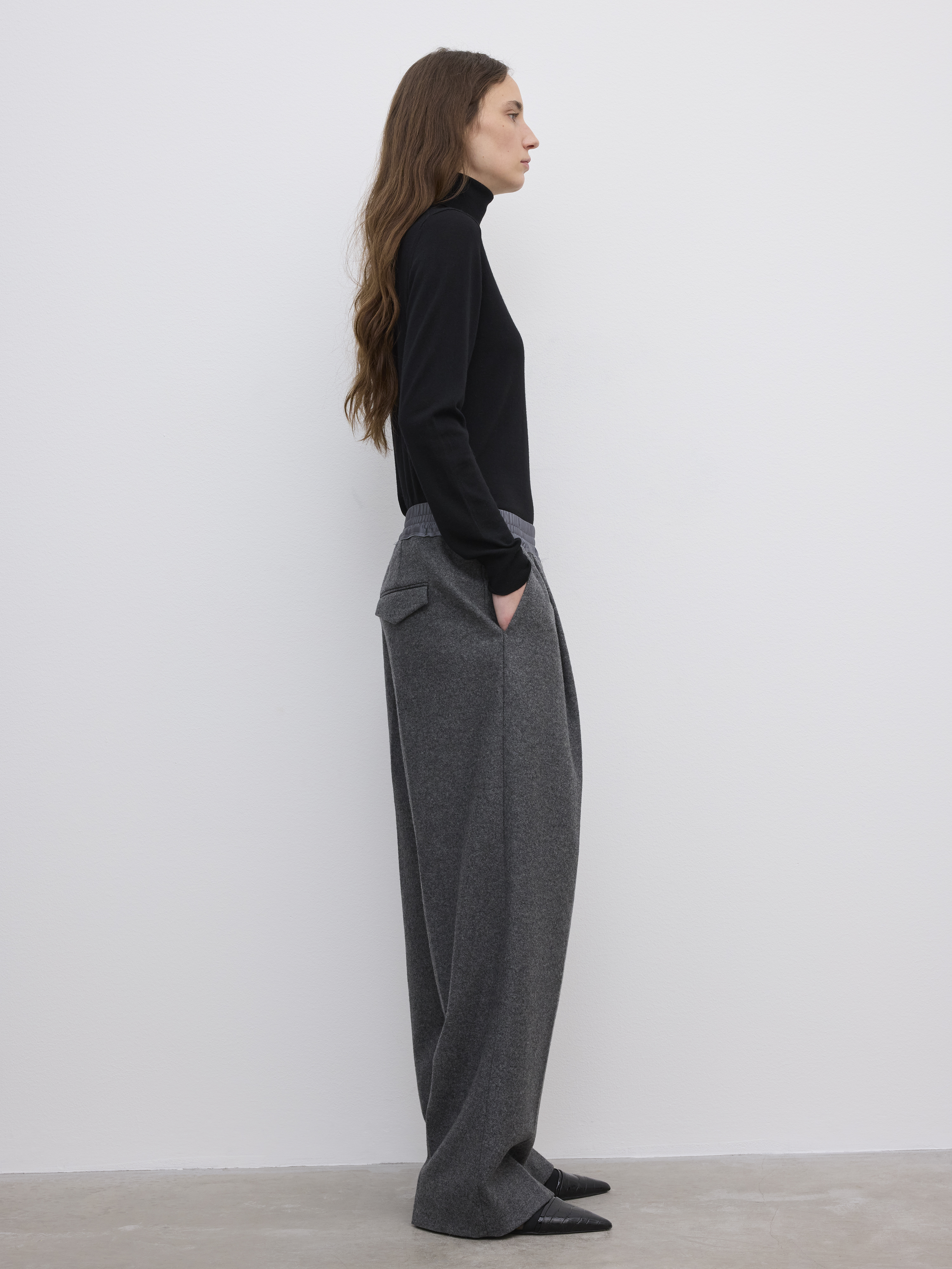 House Of Dagmar Relaxed Wool Trouser In Gray