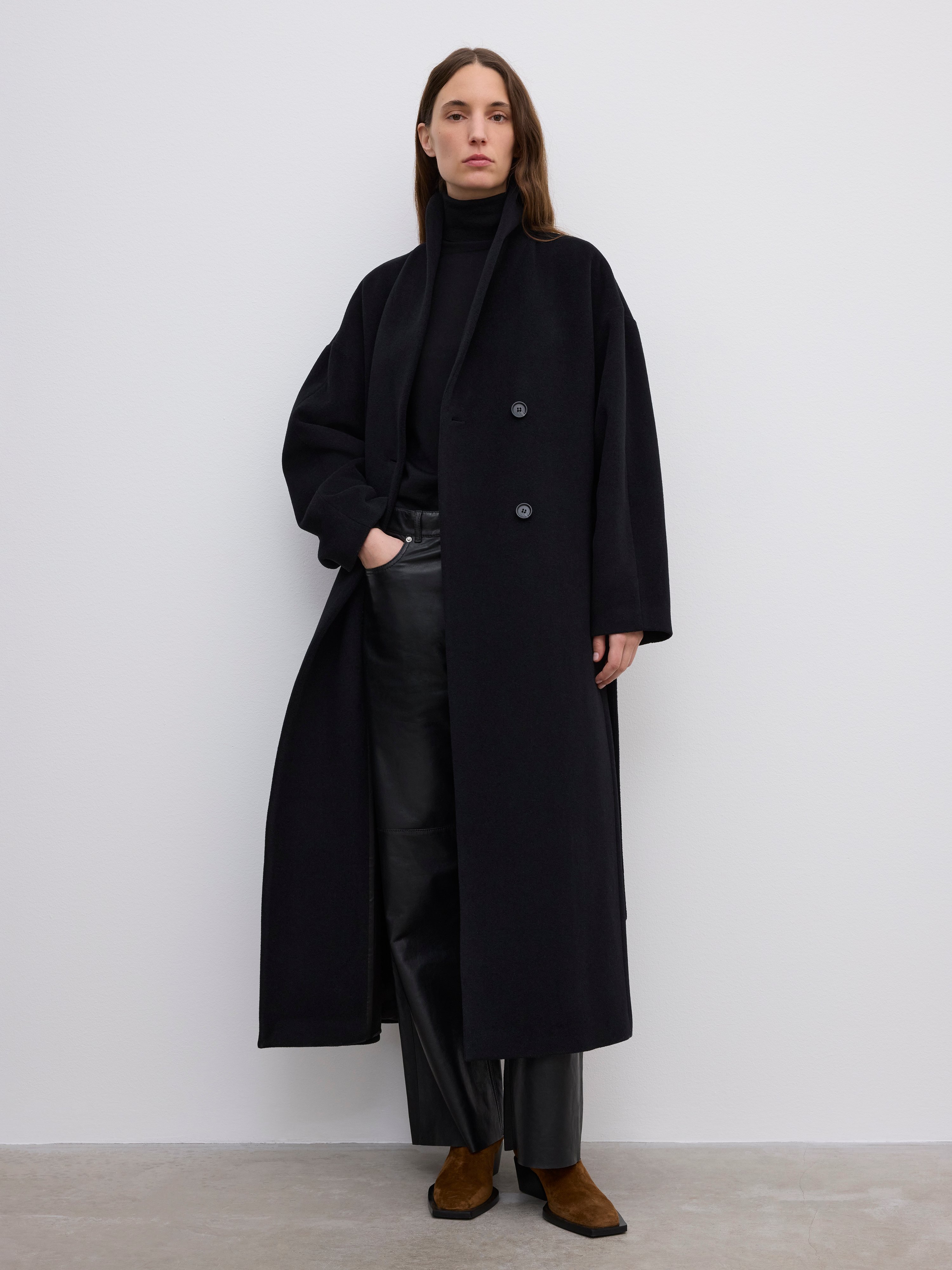 House Of Dagmar Relaxed Wool Coat In Black