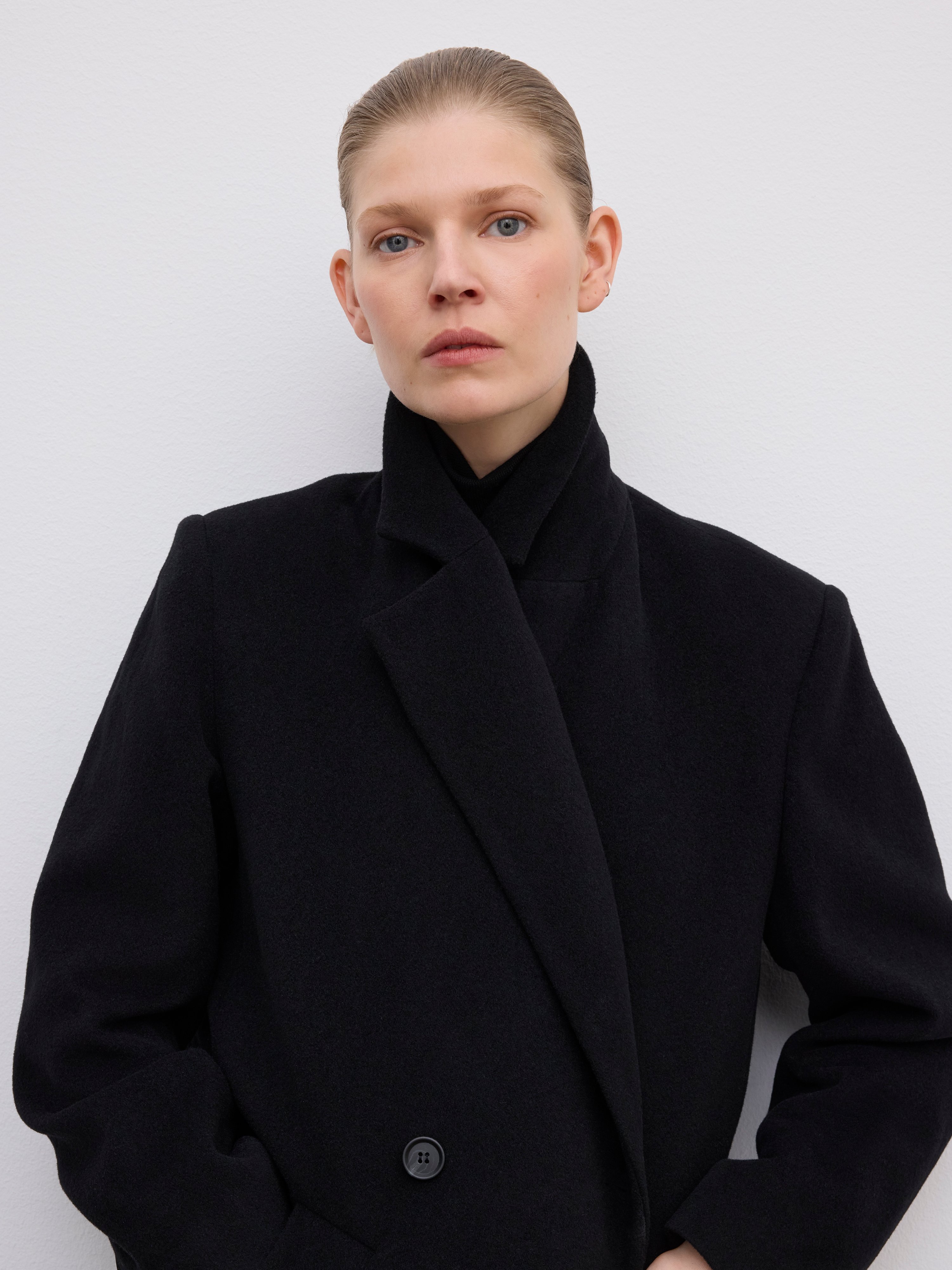 House Of Dagmar Db Wool Coat In Black