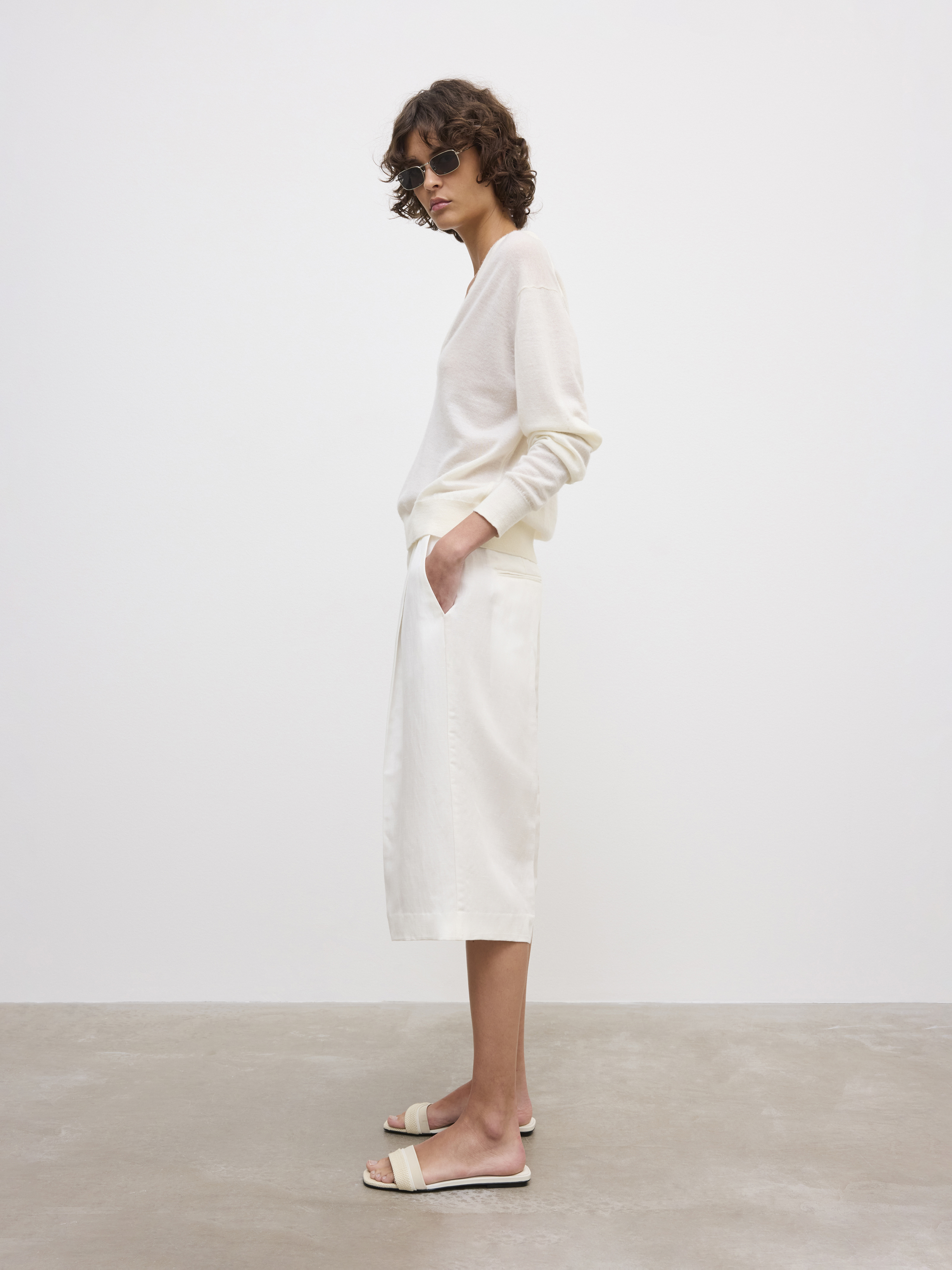 Shop - Relaxed Linen Shorts - Official Online Store