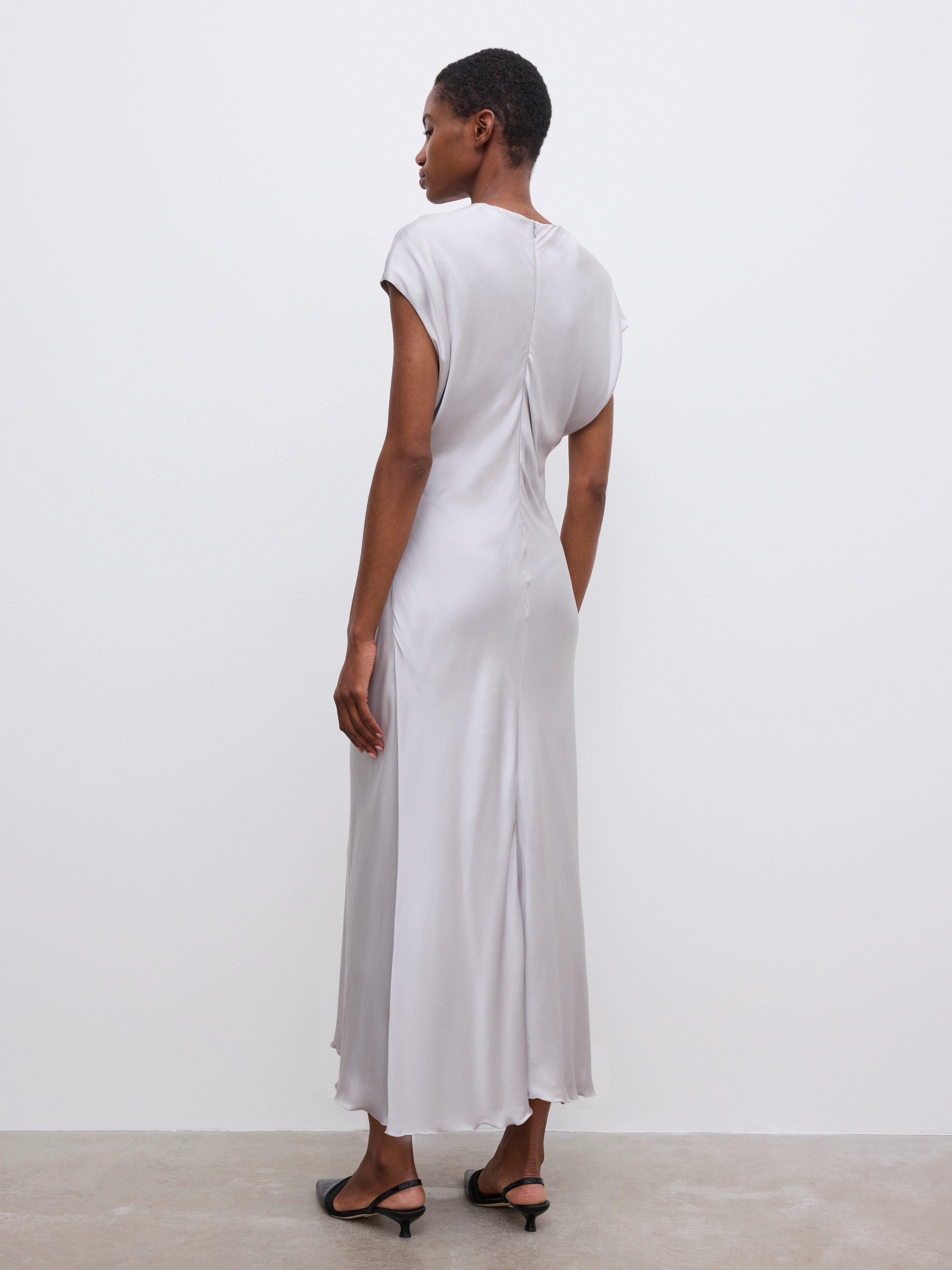 grey v neck dress ZAPAKA Women Dark Grey Formal Dress V Neck Sheath Ruched Satin Long Evening Dress, Dark Grey / US22W