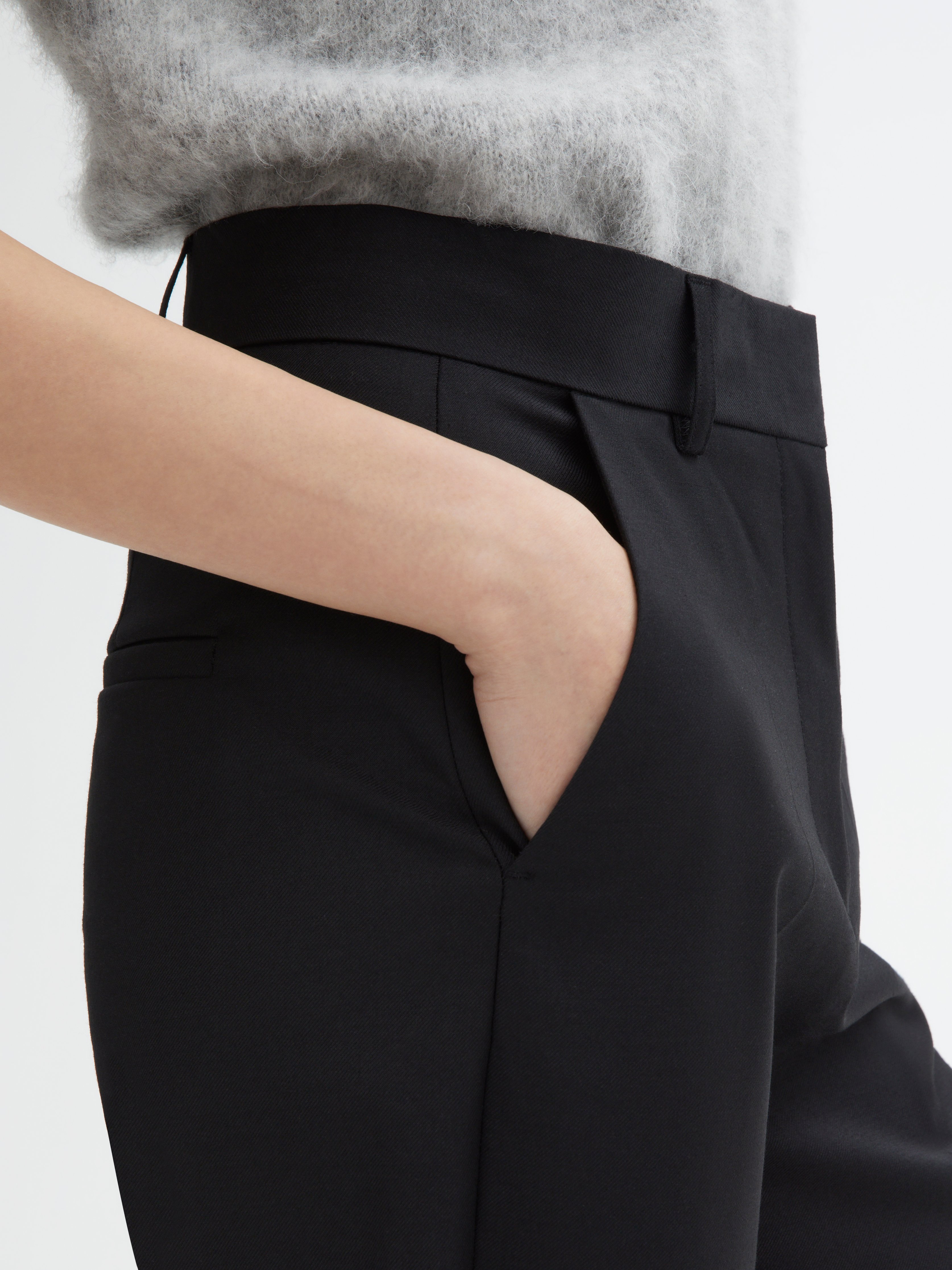 【関税込み】House of Dagmar ブラック Rose トラウザーズ High Waist Trousers - Black